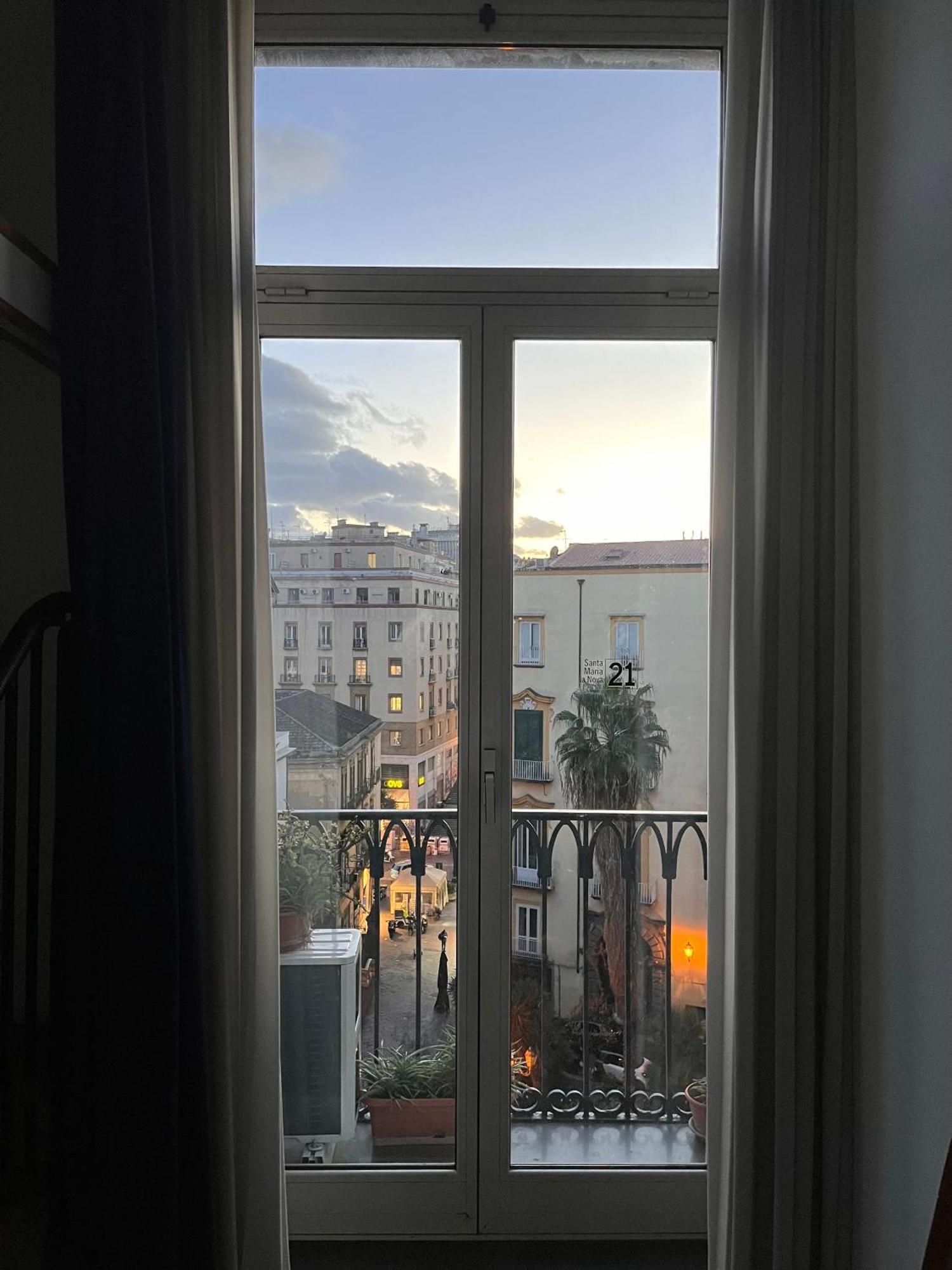 Lanova21 Bed & Breakfast Napoli Eksteriør bilde