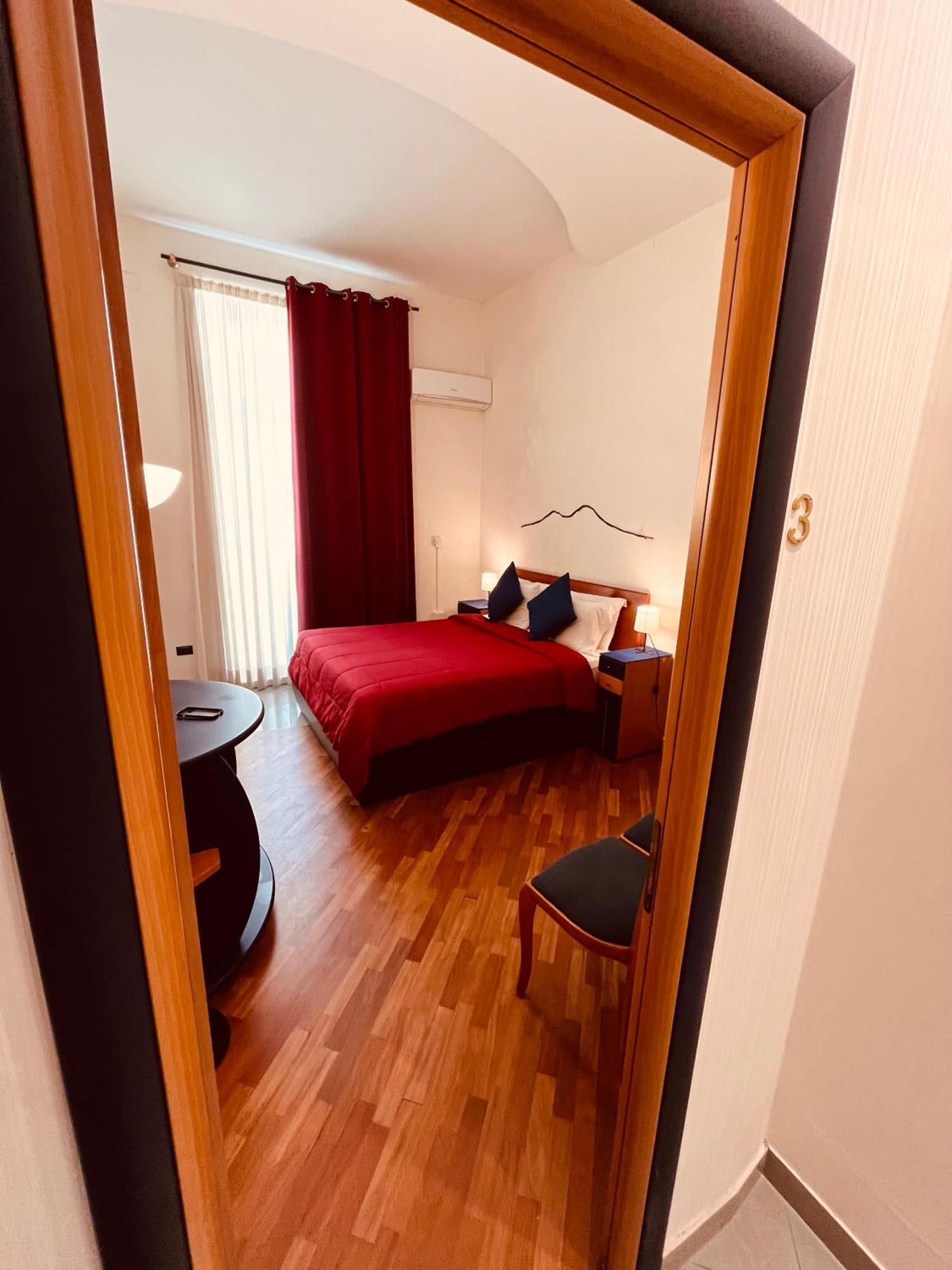 Lanova21 Bed & Breakfast Napoli Eksteriør bilde
